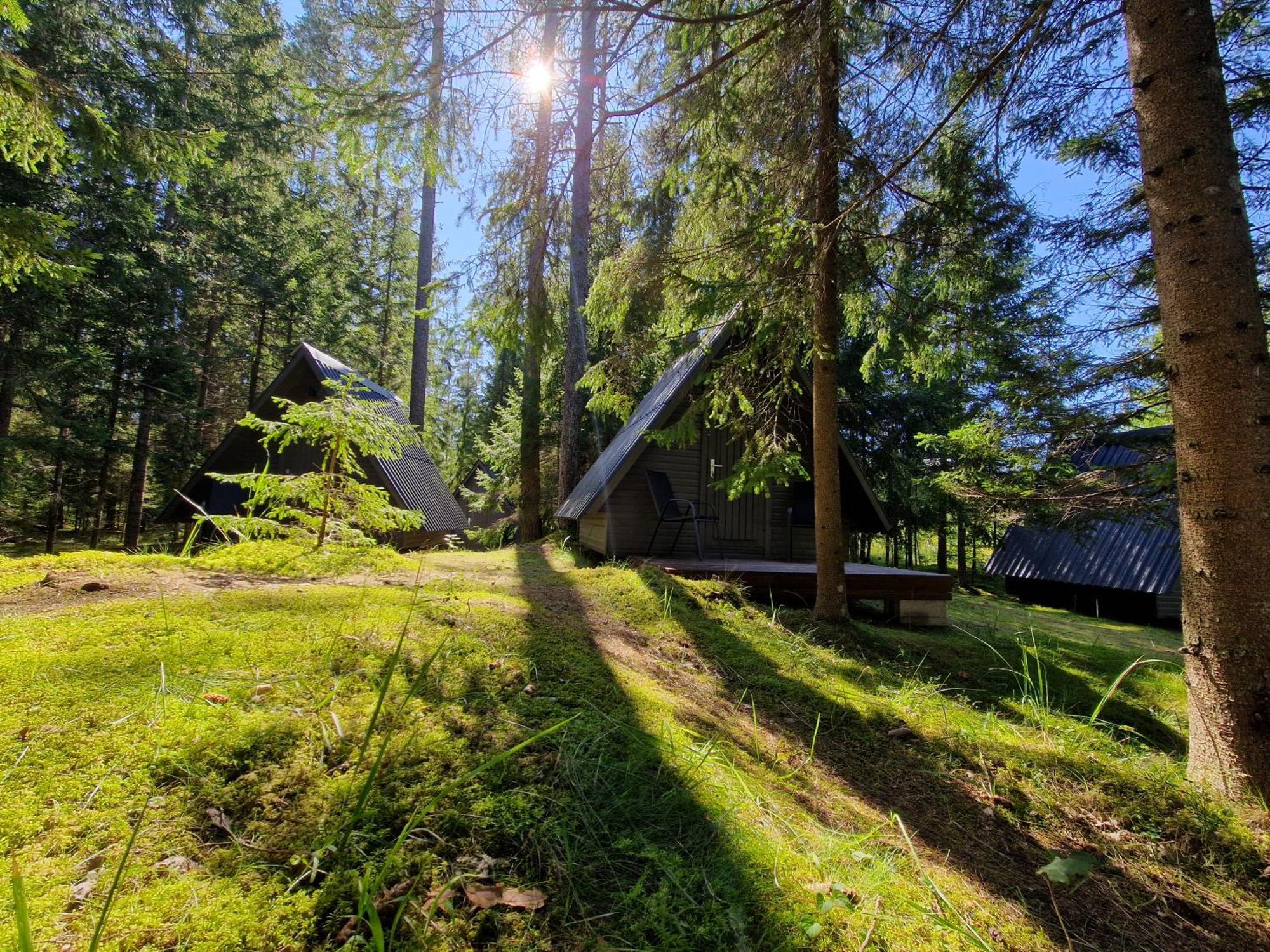 Liivakortsi Kaemping Hotel Romeda Exterior foto